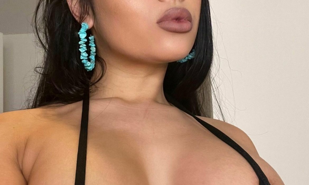 Nicolesnowofficial OnlyFans Profile